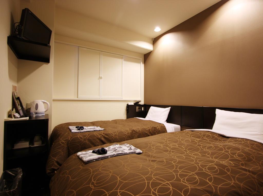 Az Inn Higashi Omi Notogawa Ekimae Higashiomi Chambre photo